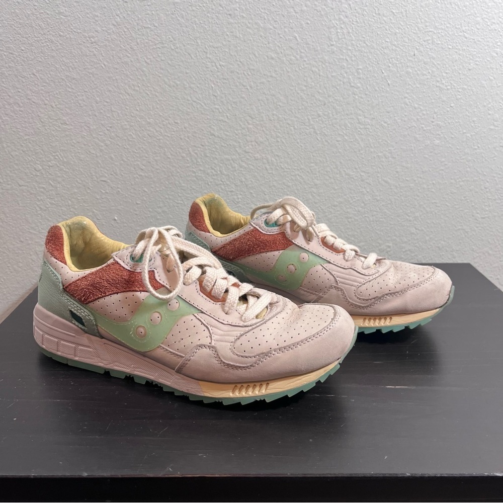 Saucony Shadow 5000 'St. Barth' Sneakers size 9.5 Unisex vintage leather+suede